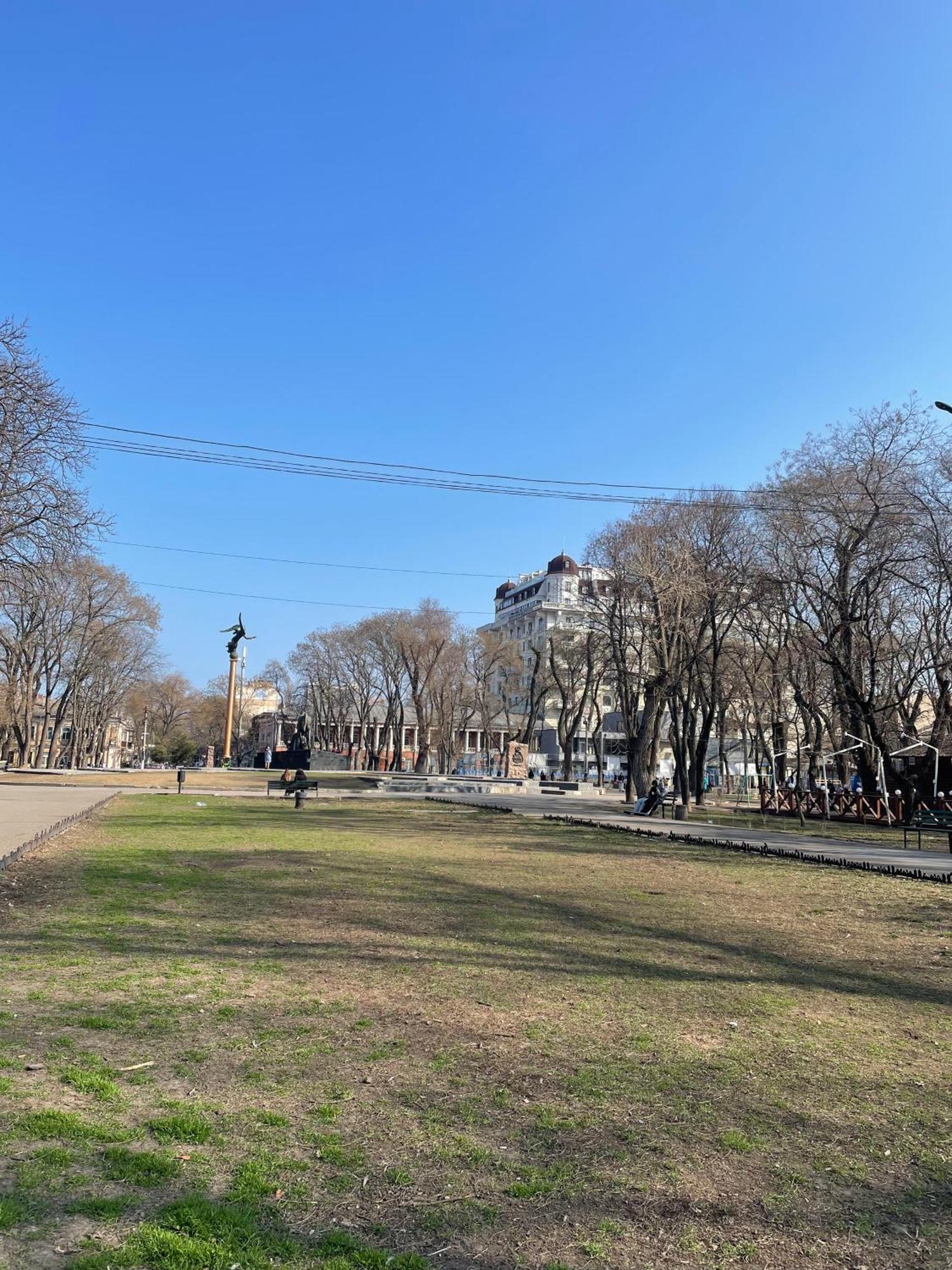 Pierre Apartments Odessa Buitenkant foto