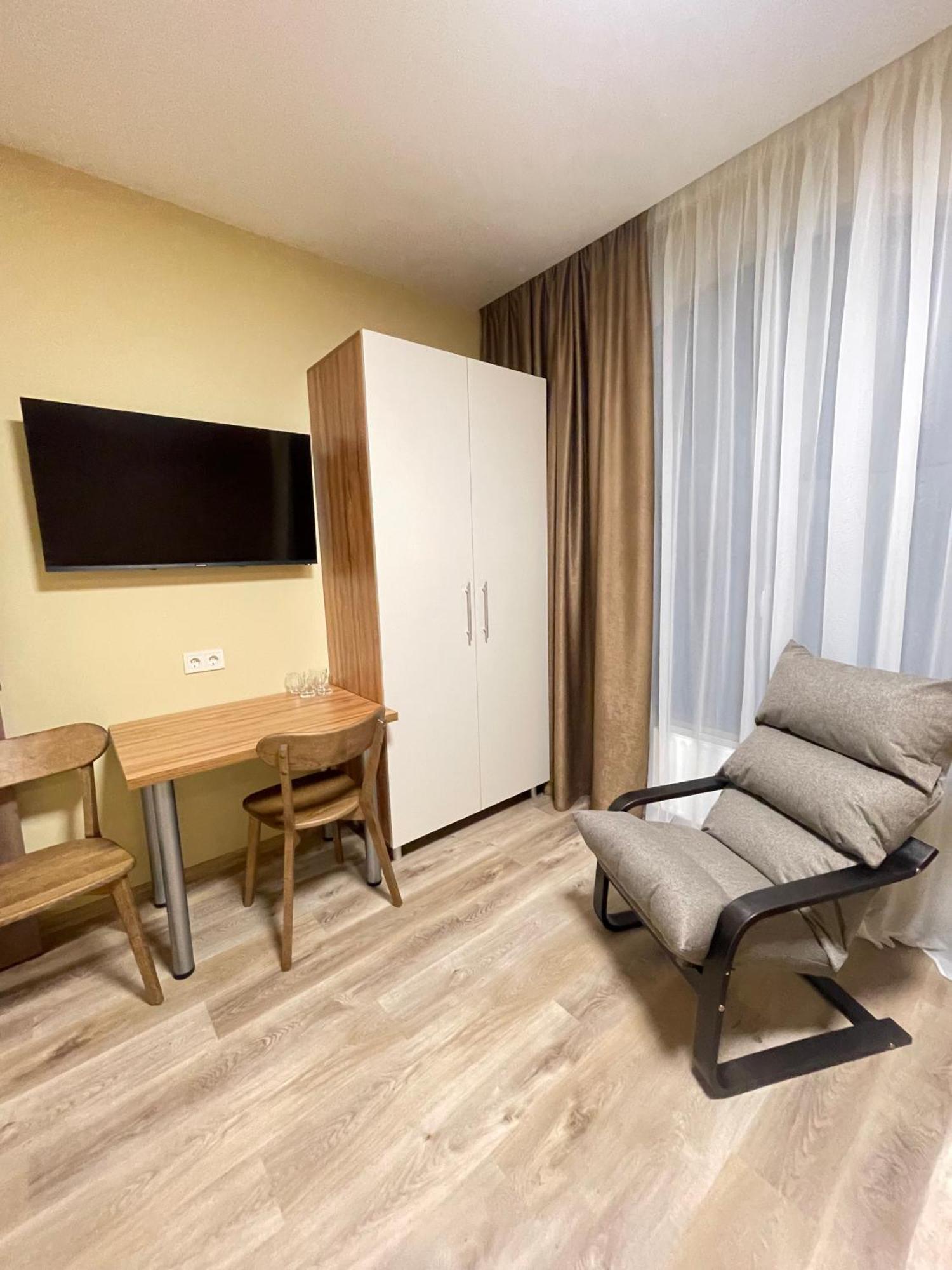 Pierre Apartments Odessa Buitenkant foto